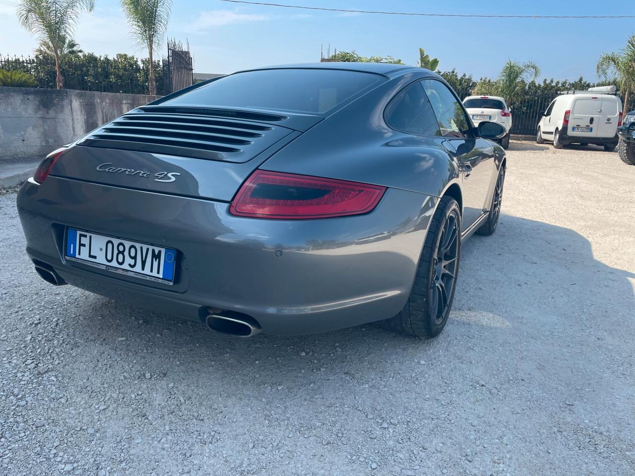 Porsche 911 Carrera 4S Coupé