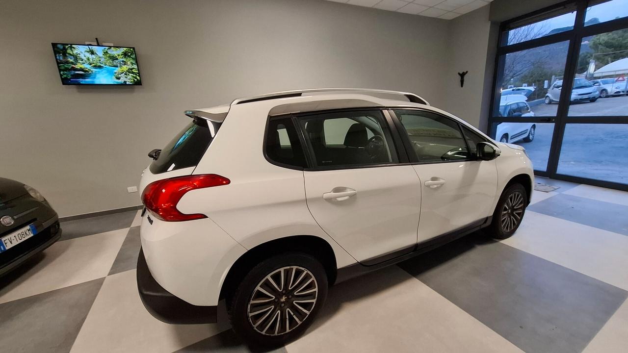 Peugeot 2008 1.2 VTi 82CV Access