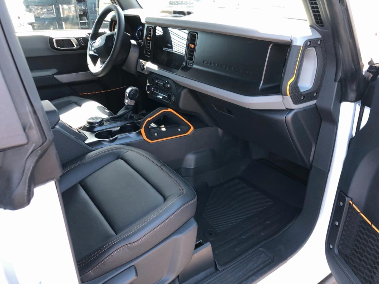 Ford Bronco 2.3L Ecoboost 4x4 BADLANDS e 2.7L WILDTRACK 4P 2025