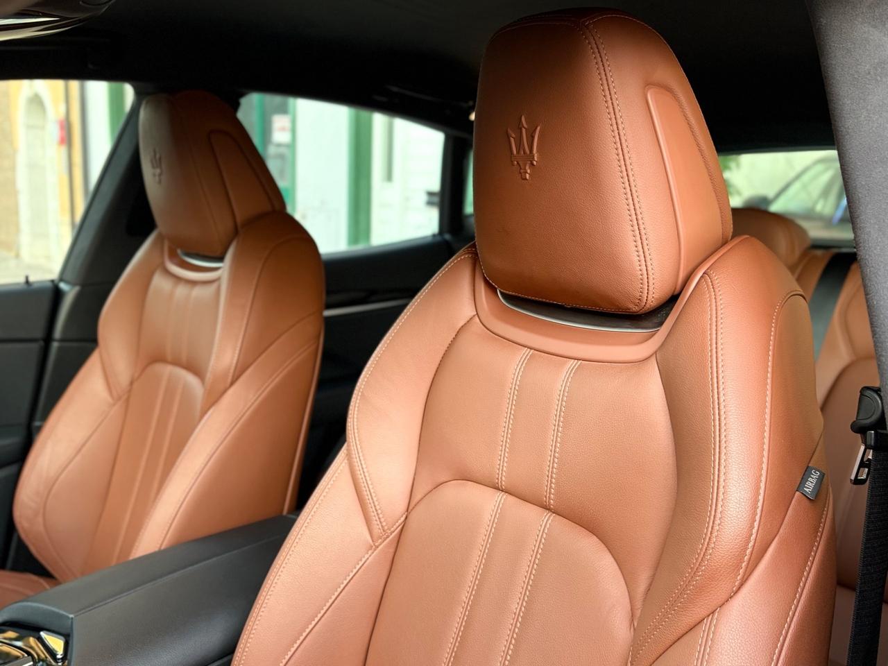 Maserati Levante 275CV Q4 Gransport GRIGIO MARATEA