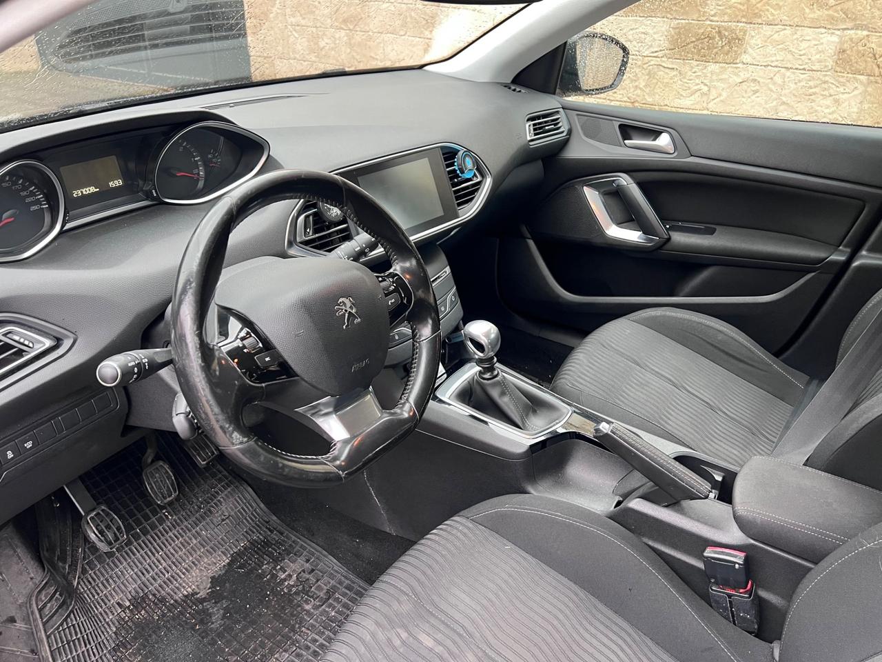 Peugeot 308 1.6 e-HDi 115cv stopestart SW