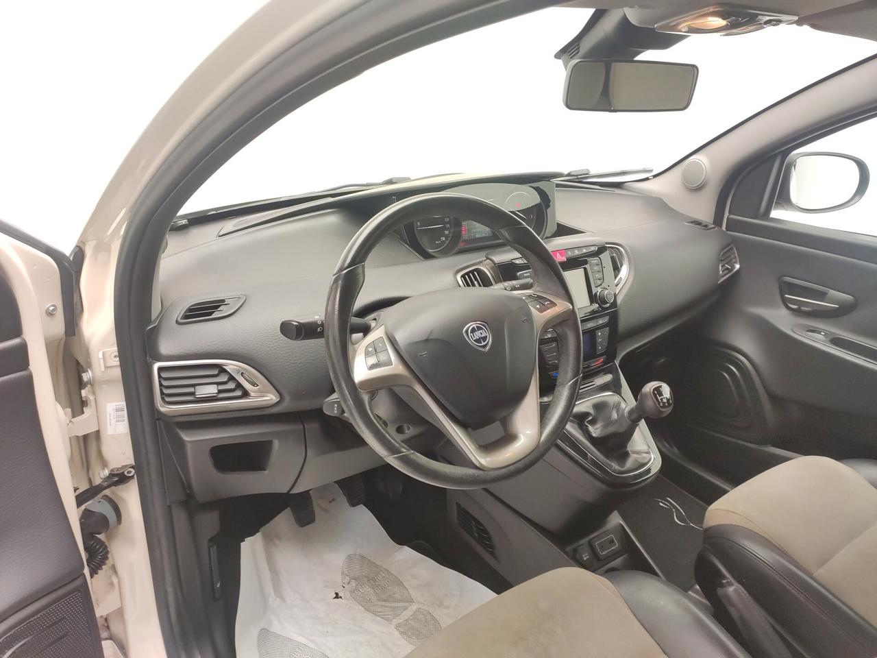 Lancia Ypsilon 1.3 MJT 16V 95 CV 5 porte S&S