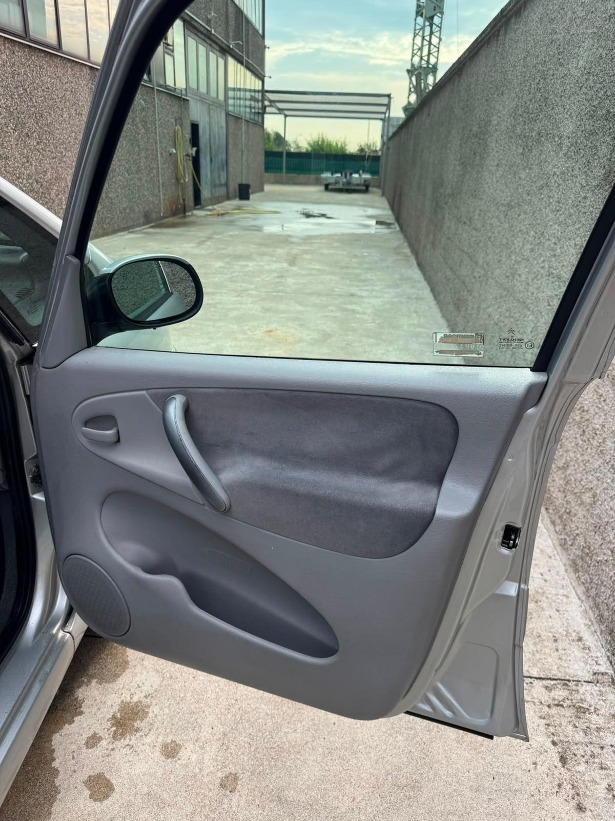 Citroen Xsara Picasso 1.6 benzina-gpl valido 2029 euro4