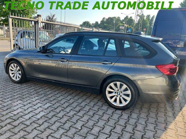 BMW 320 d xDrive Touring Business Advantage