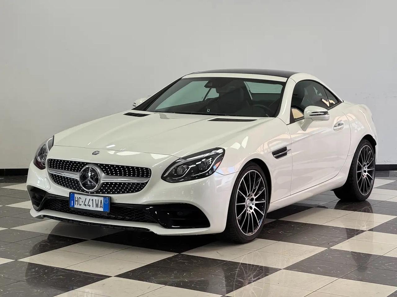 Mercedes-benz SLC 300 AMG line