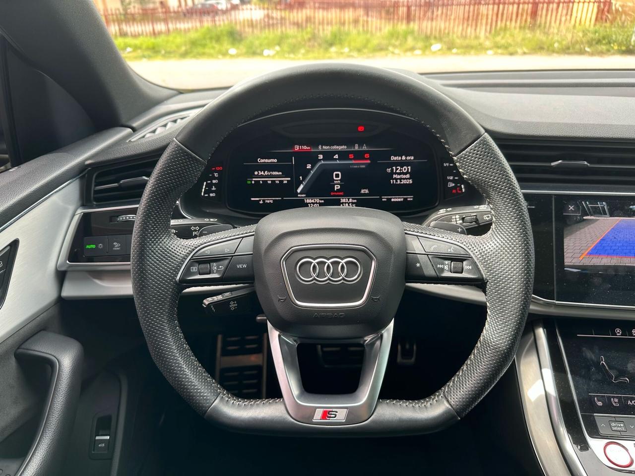 Audi Q8 SQ8 TDI quattro tiptronic
