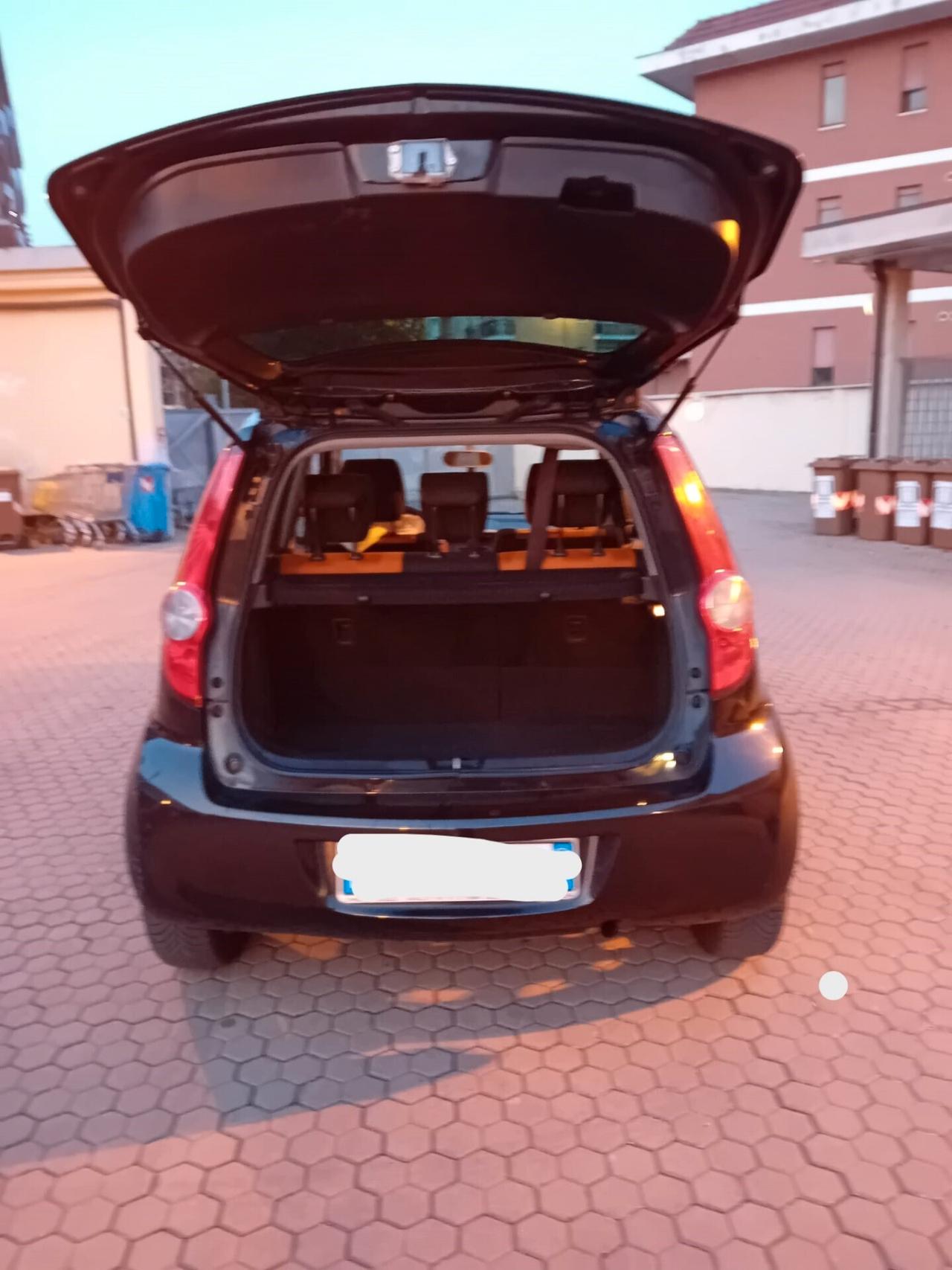 Opel Agila 1.2 GPL Enjoy