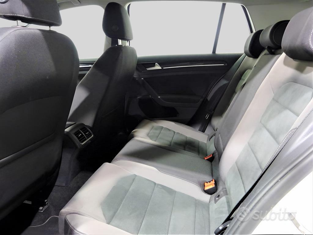 Volkswagen Golf 5p 1.6 tdi Highline 115cv