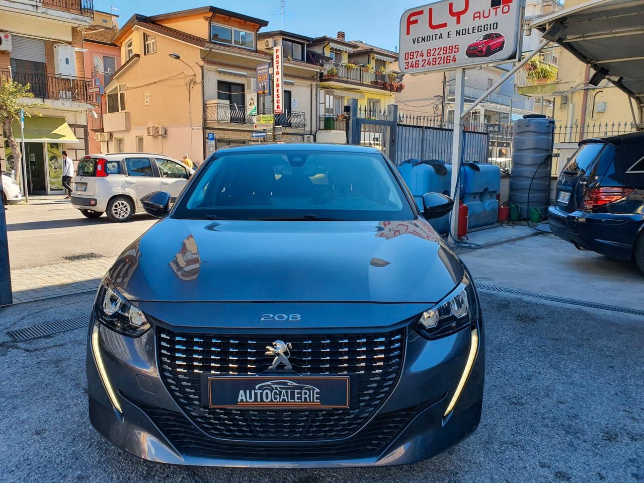 Peugeot 208 1.2 100cv/LED/NAVI/RETROCAMERA/ETC