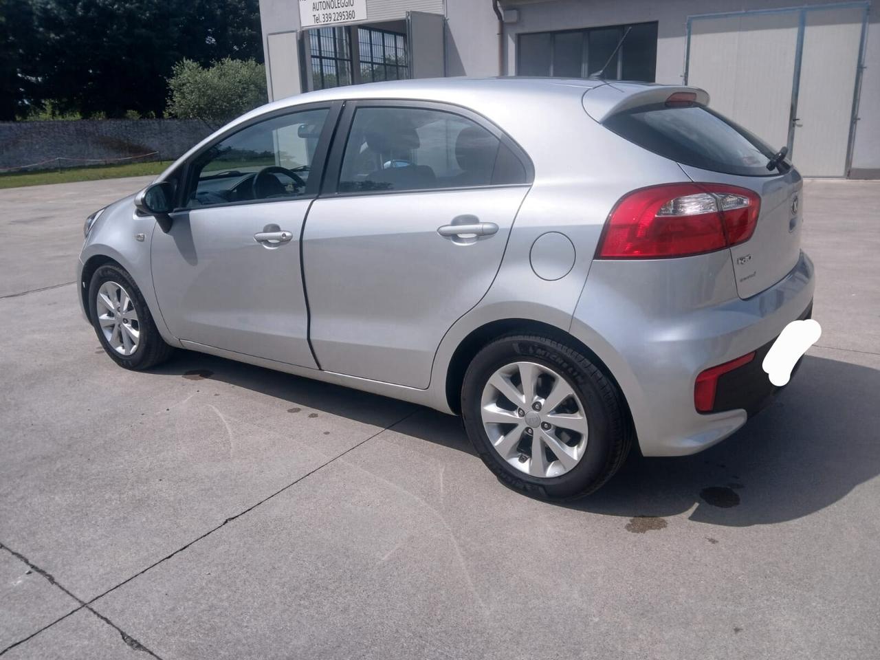 Kia Rio 1.1 CRDi 5p. Cool