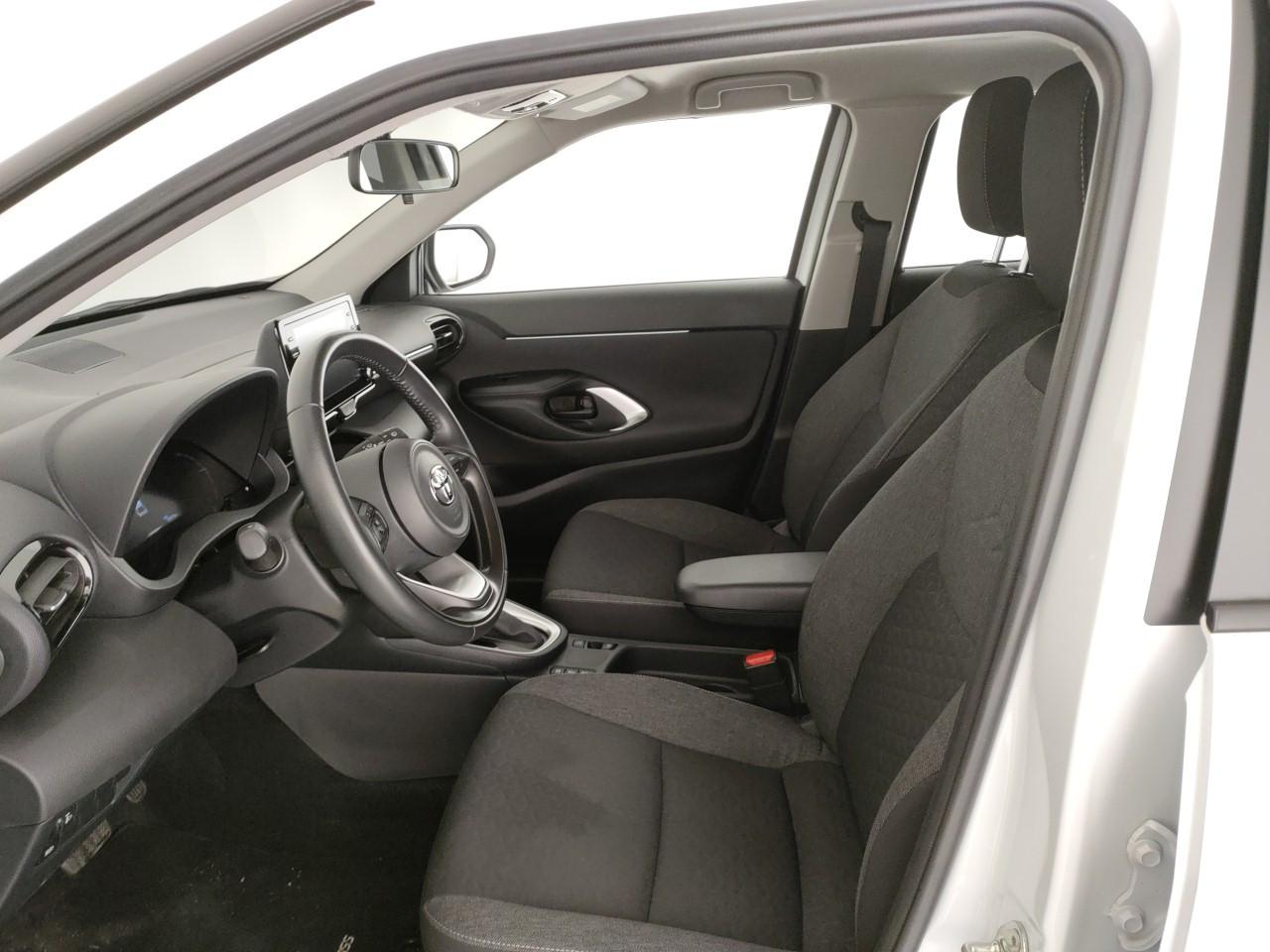 TOYOTA Yaris Cross 1.5h Business fwd 116cv e-cvt