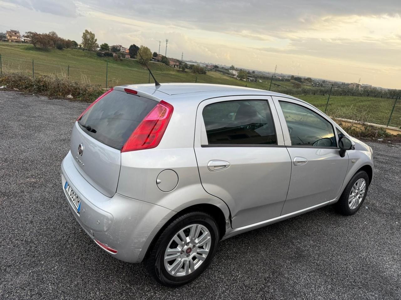 Fiat Punto 1.4 8V 5 porte Easypower Street