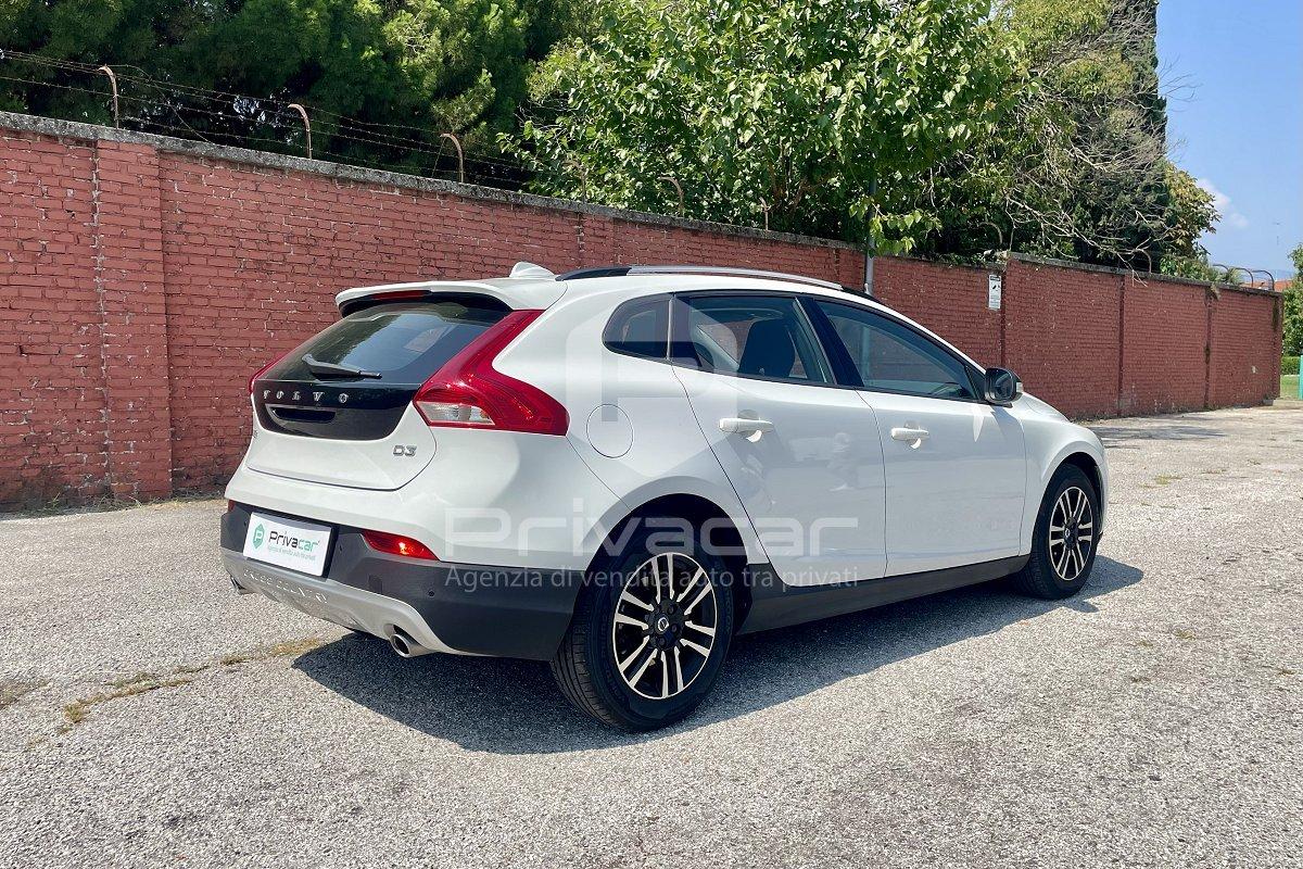 VOLVO V40 Cross Country D3 Business Plus