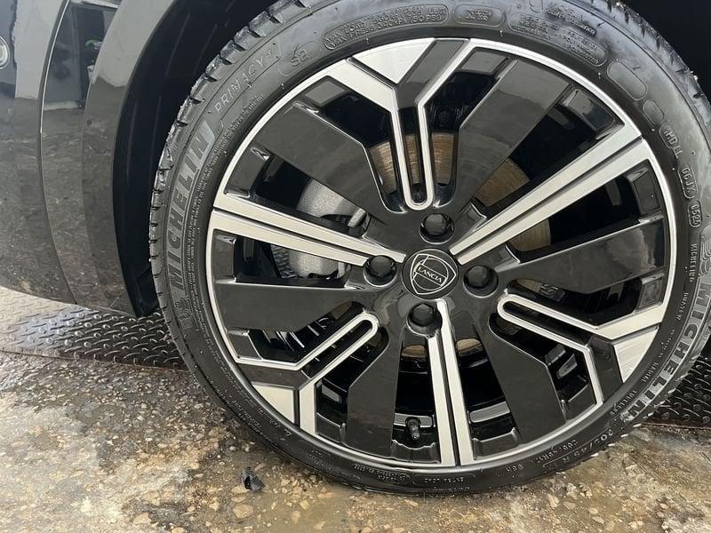 Lancia Ypsilon Ypsilon Hybrid e-DCT LX TUA DA 249,00 EURO AL MESE