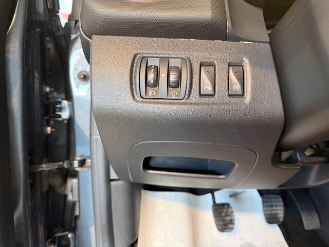 RENAULT CLIO TCE 90CV ZEN OK NEO PATENTATI SOLO 72000 KM