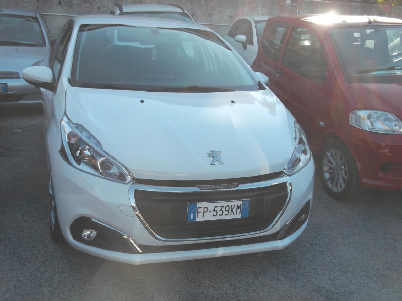 Peugeot 208 BlueHDi 75 5 porte Active - 32