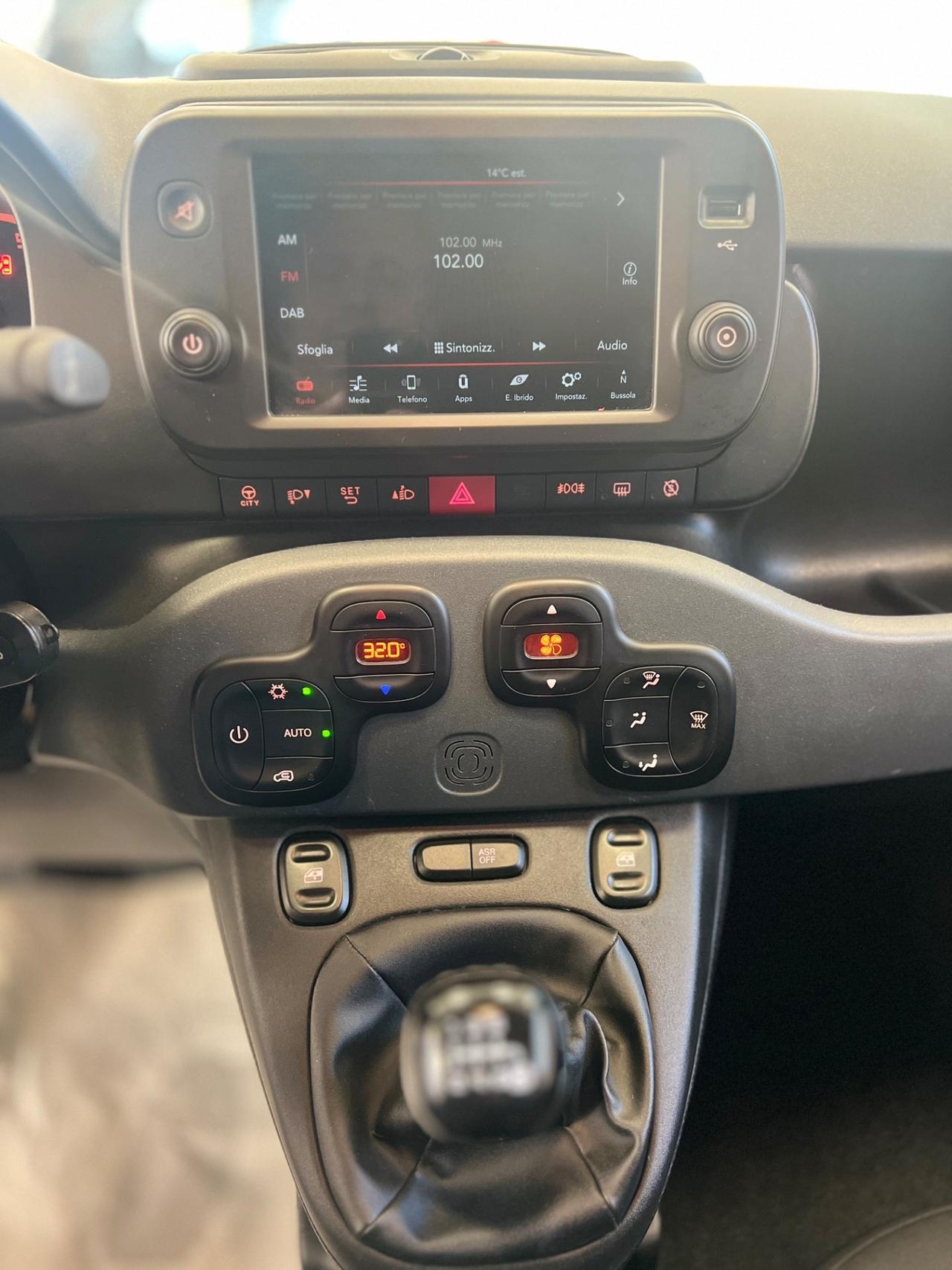 Fiat Panda 1.0 FireFly S&S Hybrid City Cross