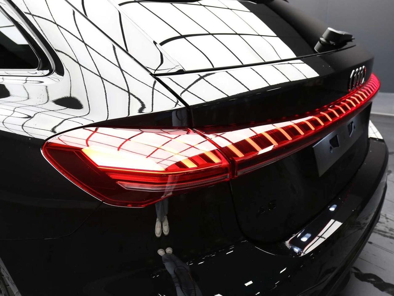 Audi A5 Avant TDI 150 kW mHEV+ S tronic Line edition