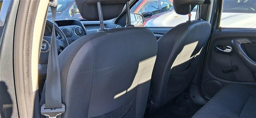 Dacia Duster 1.6 Laureate 4x2