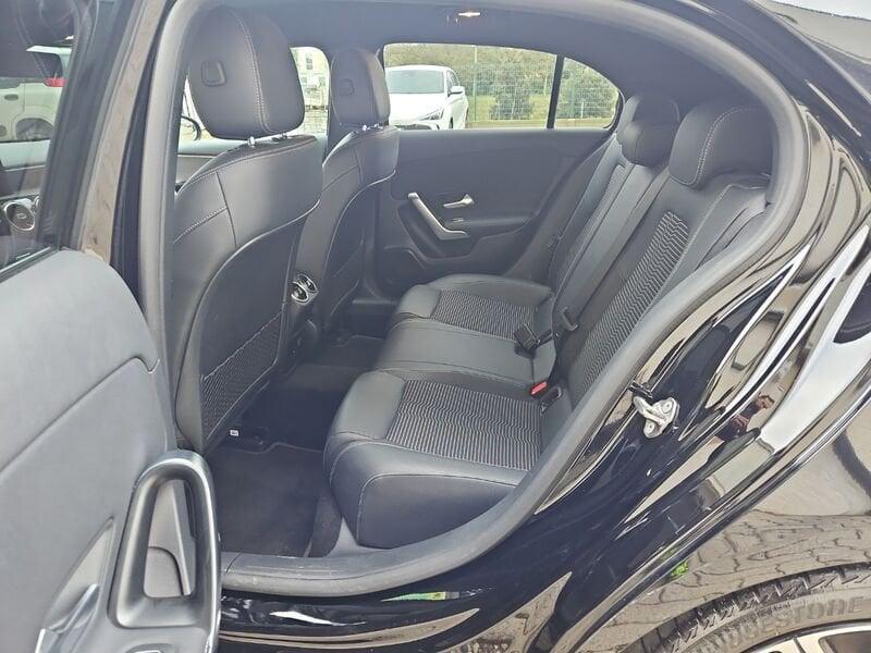 Mercedes-Benz Classe A A 180 d Automatic Sport Night Edition