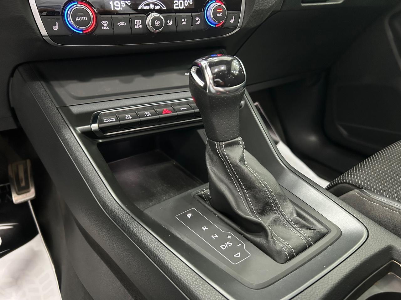Audi Q3 35 TDI S tronic line edition
