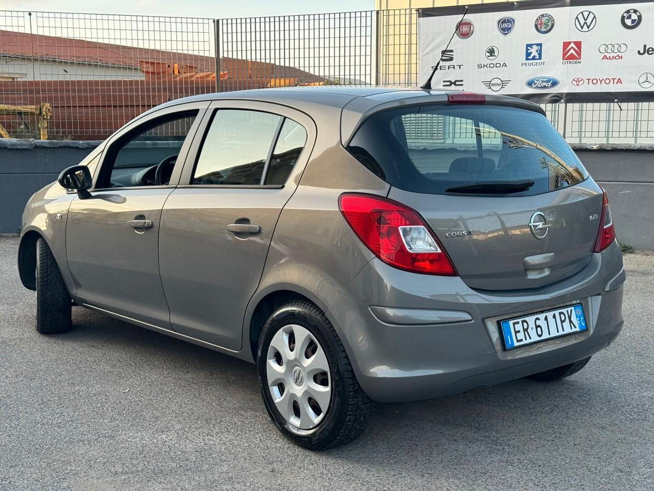 Opel Corsa 1.2 85CV 5 porte GPL-TECH Edition