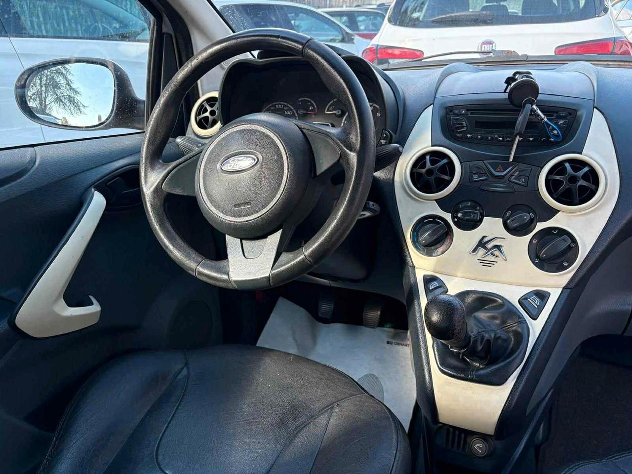Ford Ka 1.3 TDCi 75CV Titanium