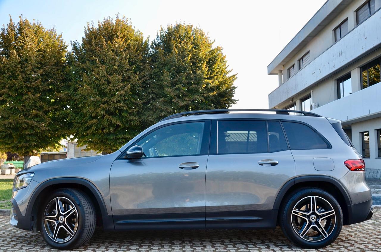 MERCEDES-BENZ GLB 220d PREMIUM 4MATIC 190cv AUTO, GAR. UFFICIALE, SERVICE MERCEDES, TETTO, NIGHT PACK, FARI FULL LED, RETROCAMERA PERMUTE