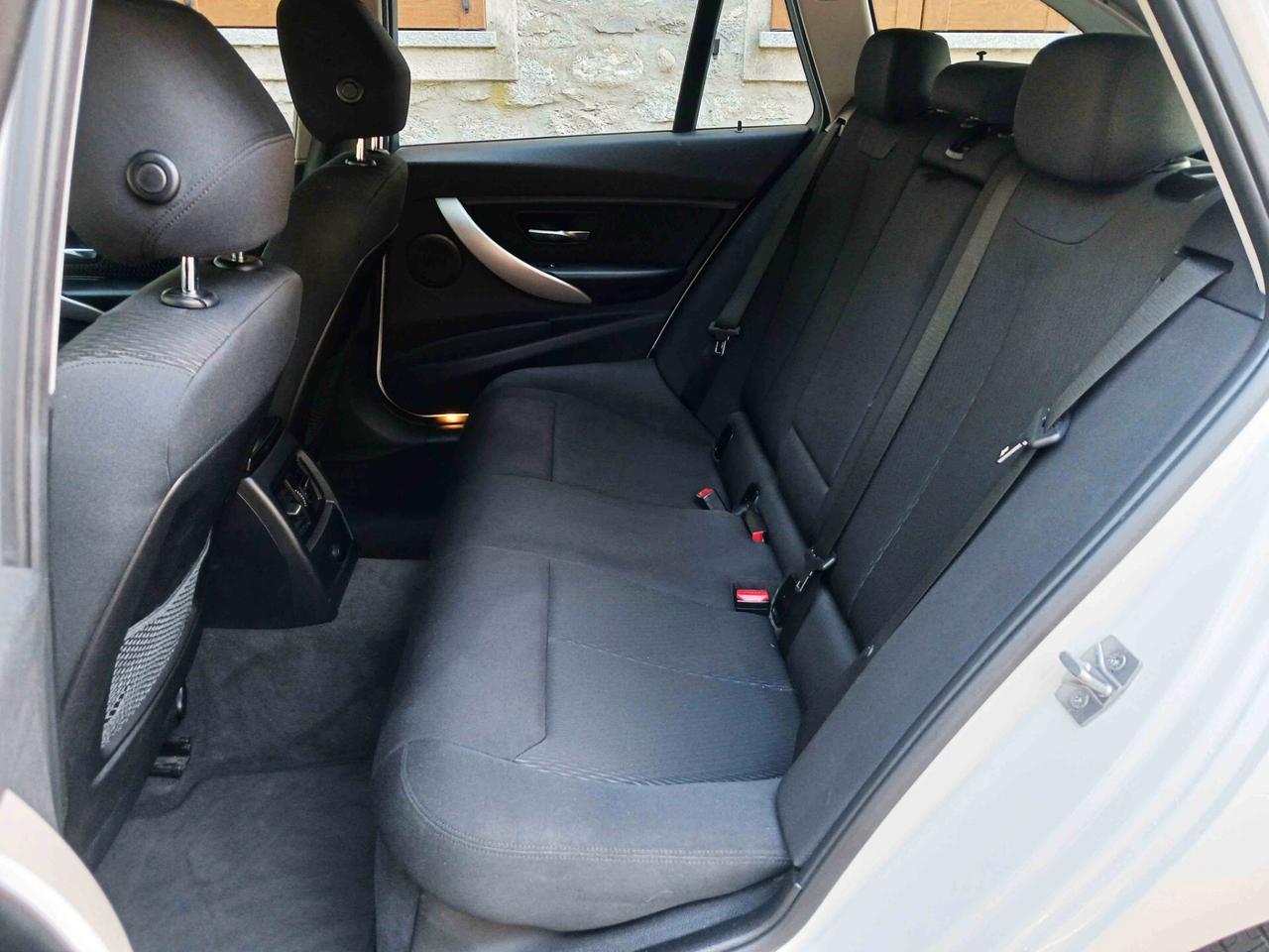 Bmw 318d Touring automatico - PERFETTA IN TUTTO