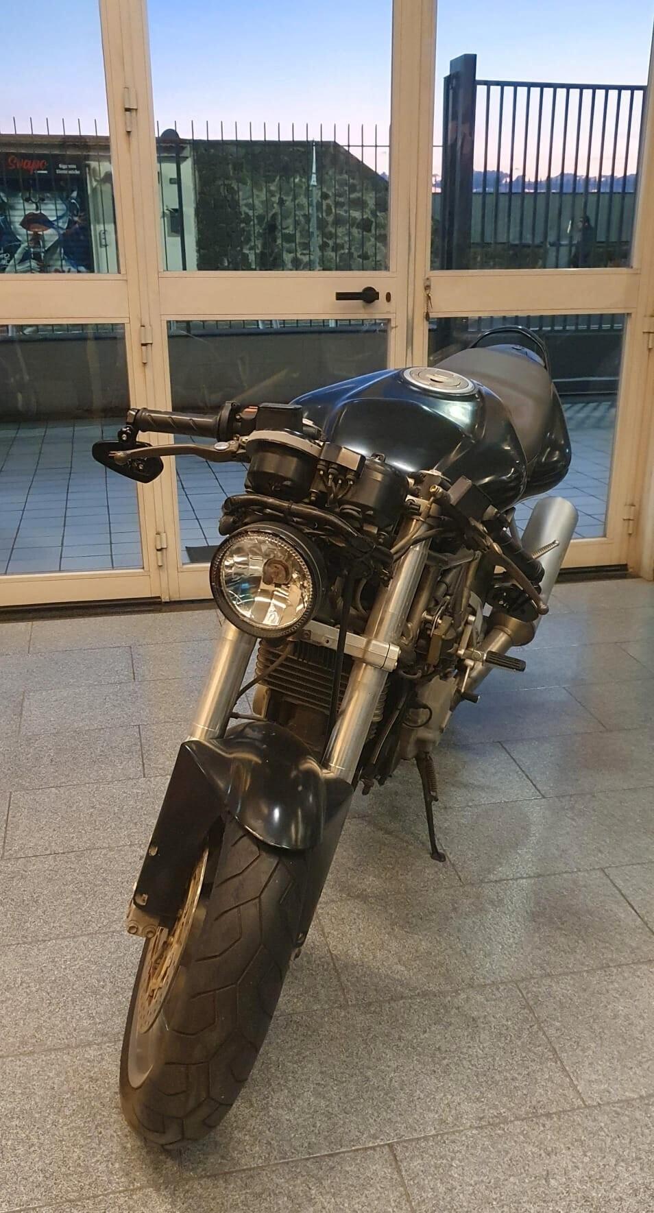 DUCATI 750 DESMODUE IE SPORT