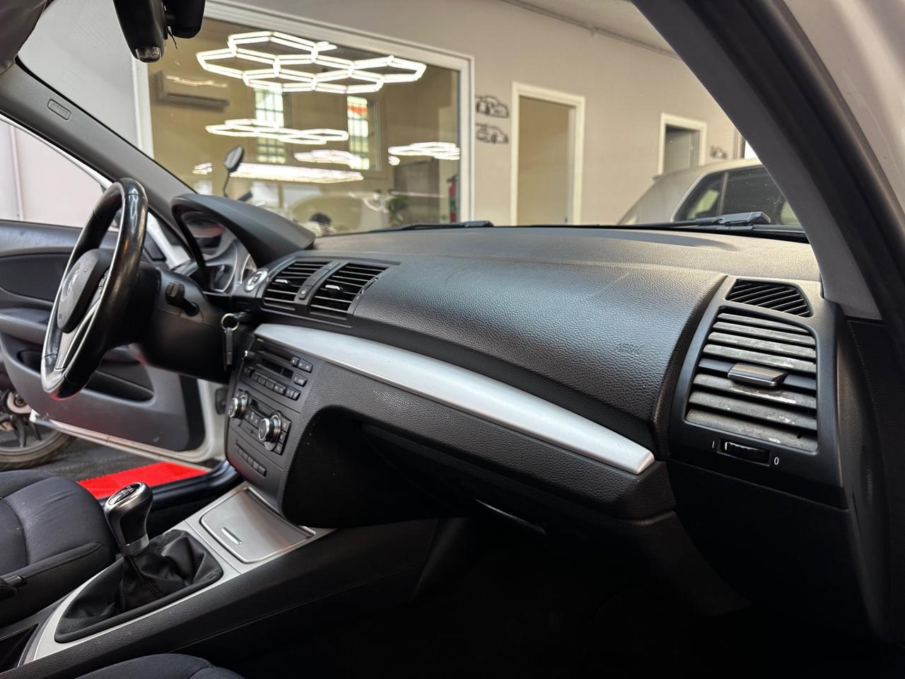 Bmw Serie 1 118d - FABIANOAUTO