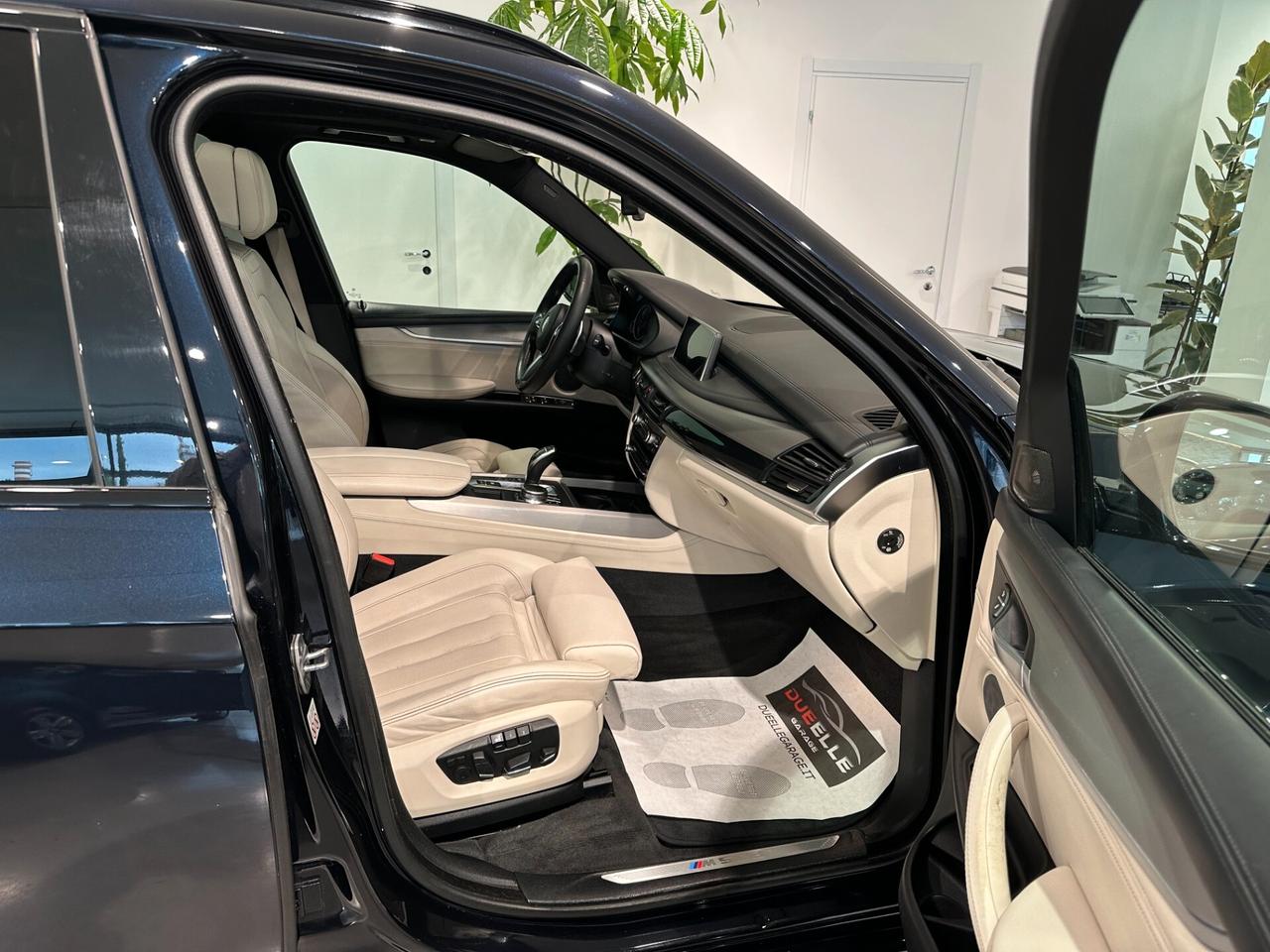 Bmw X5 M50 X5 M50d auto