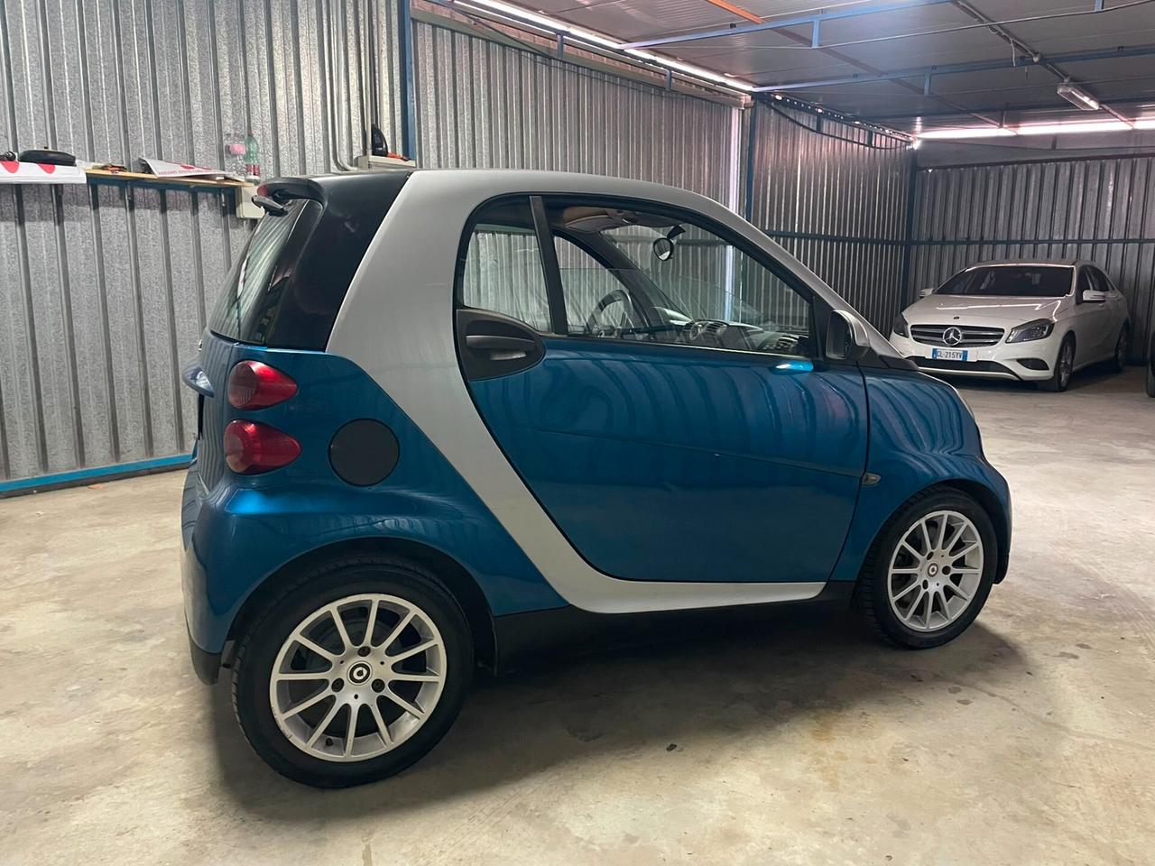 SMART FORTWO NEOPATENTATI