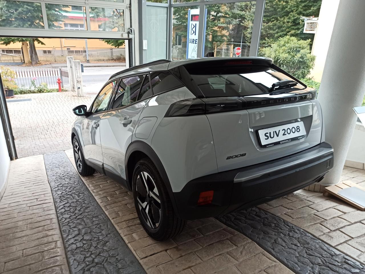 Peugeot 2008 PureTech 100 S&S Allure