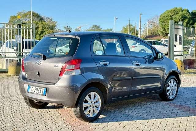 Toyota Yaris 5p 1.0 Sol my10