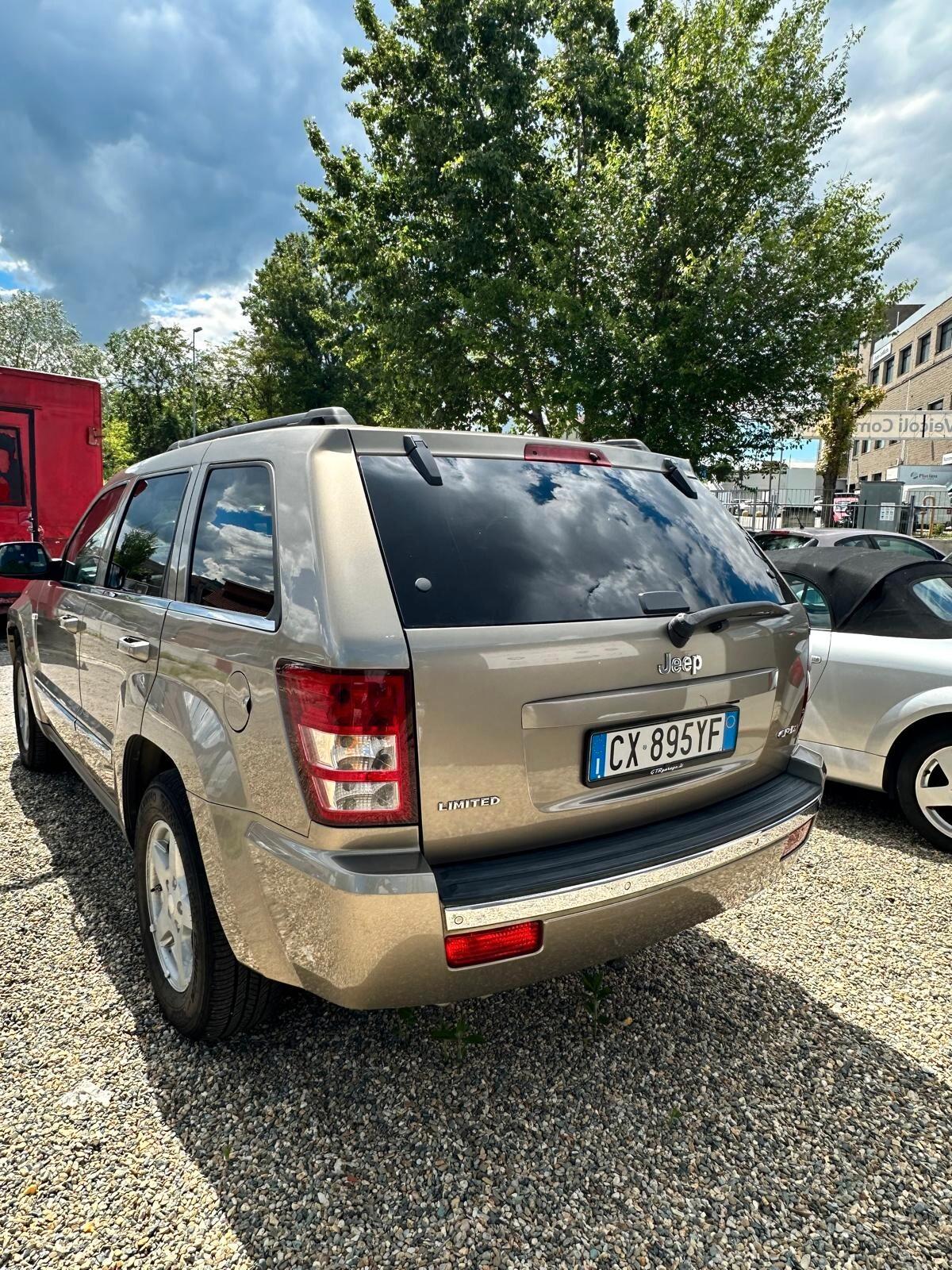 Jeep Grand Cherokee Grand Cherokee 3.0 V6 CRD Laredo