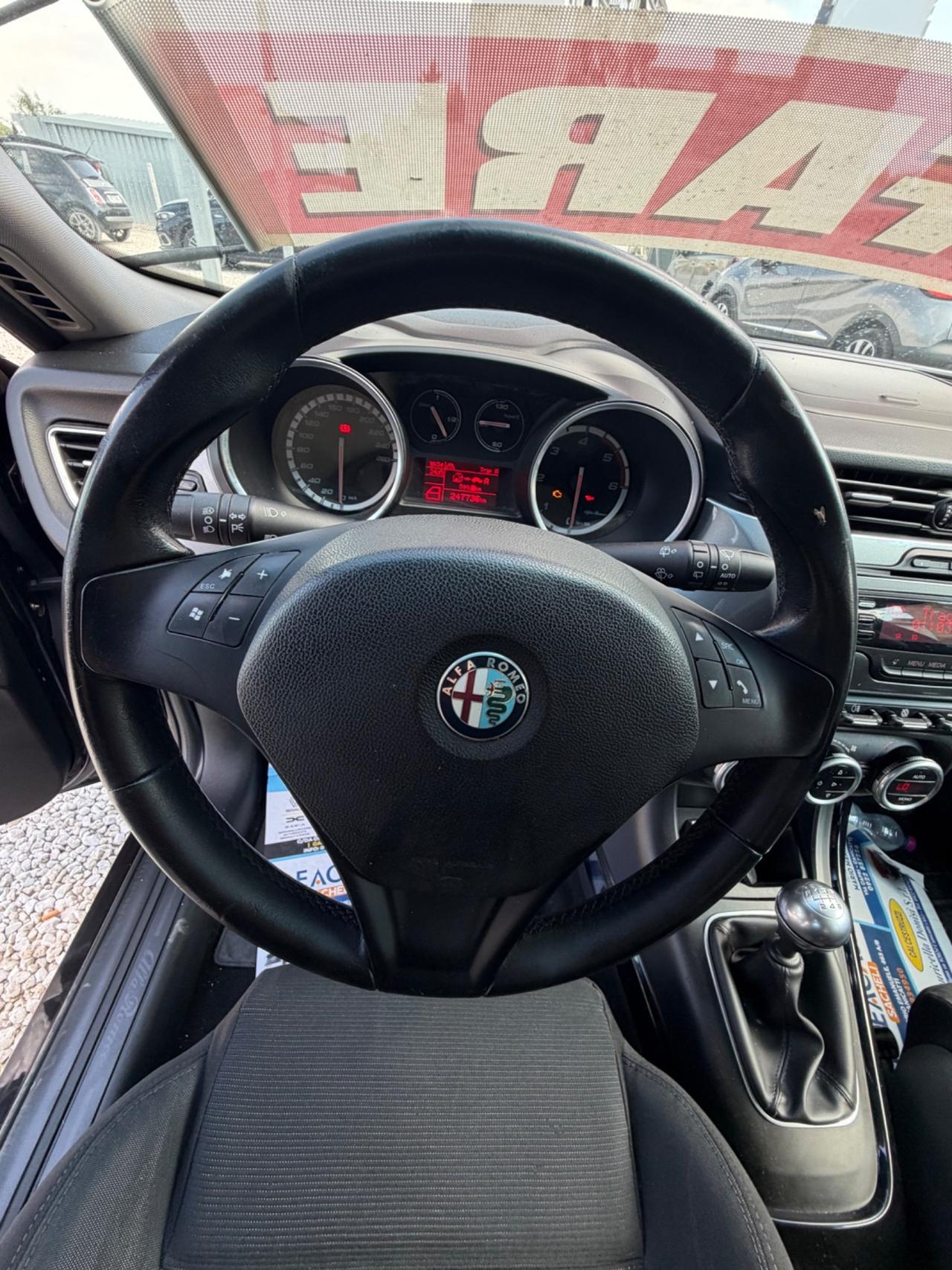 Alfa Romeo Giulietta 1.6 JTDm-2 105 CV Distinctive