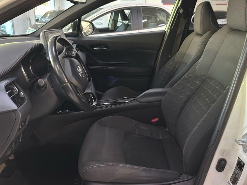 Toyota C-HR 2.0H (184CV) E-CVT Trend