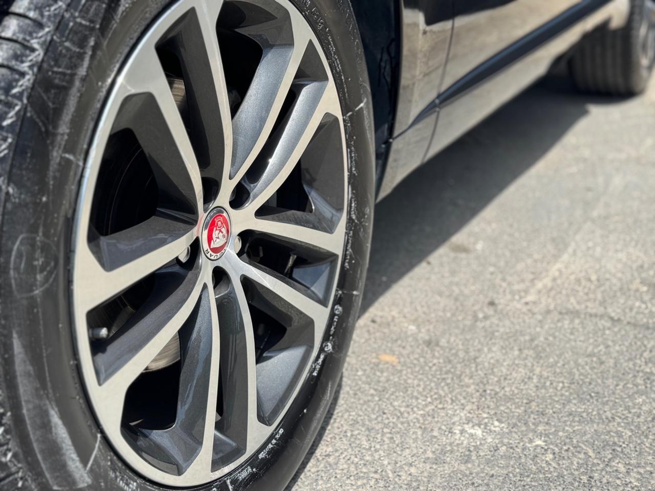 JAGUAR F-PACE 20D 180 CV R-SPORT FULL IVA