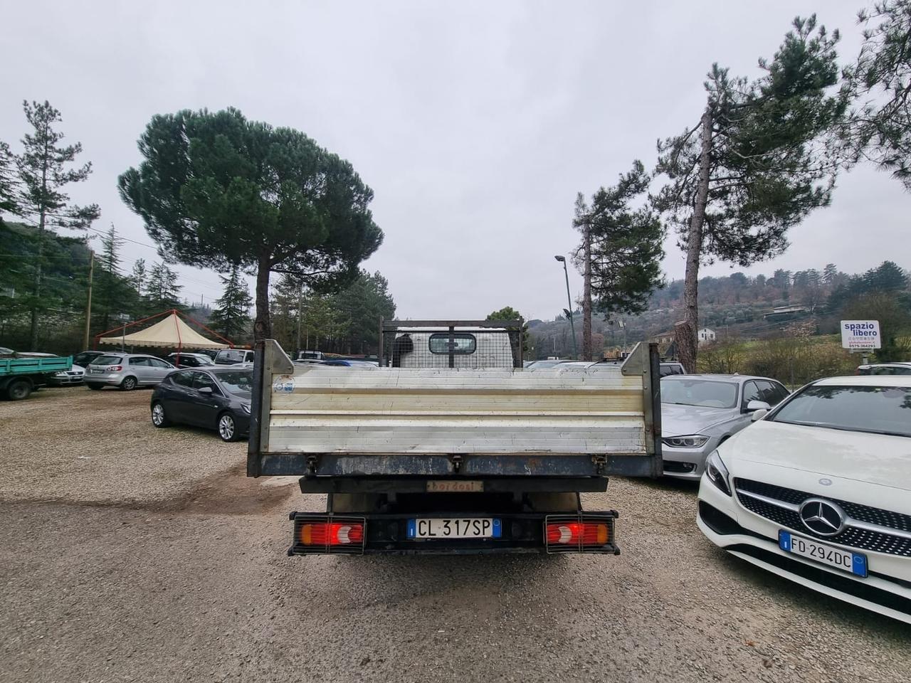 Nissan Cabstar 35.10 3.0 Tdi PM-RG Cabinato L