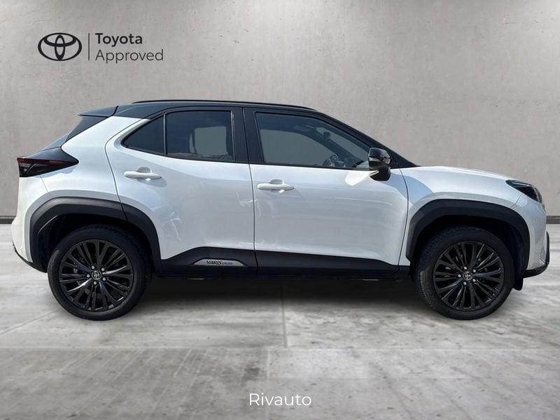 Toyota Yaris Cross 1.5H (116 CV) E-CVT Adventure AWD-i