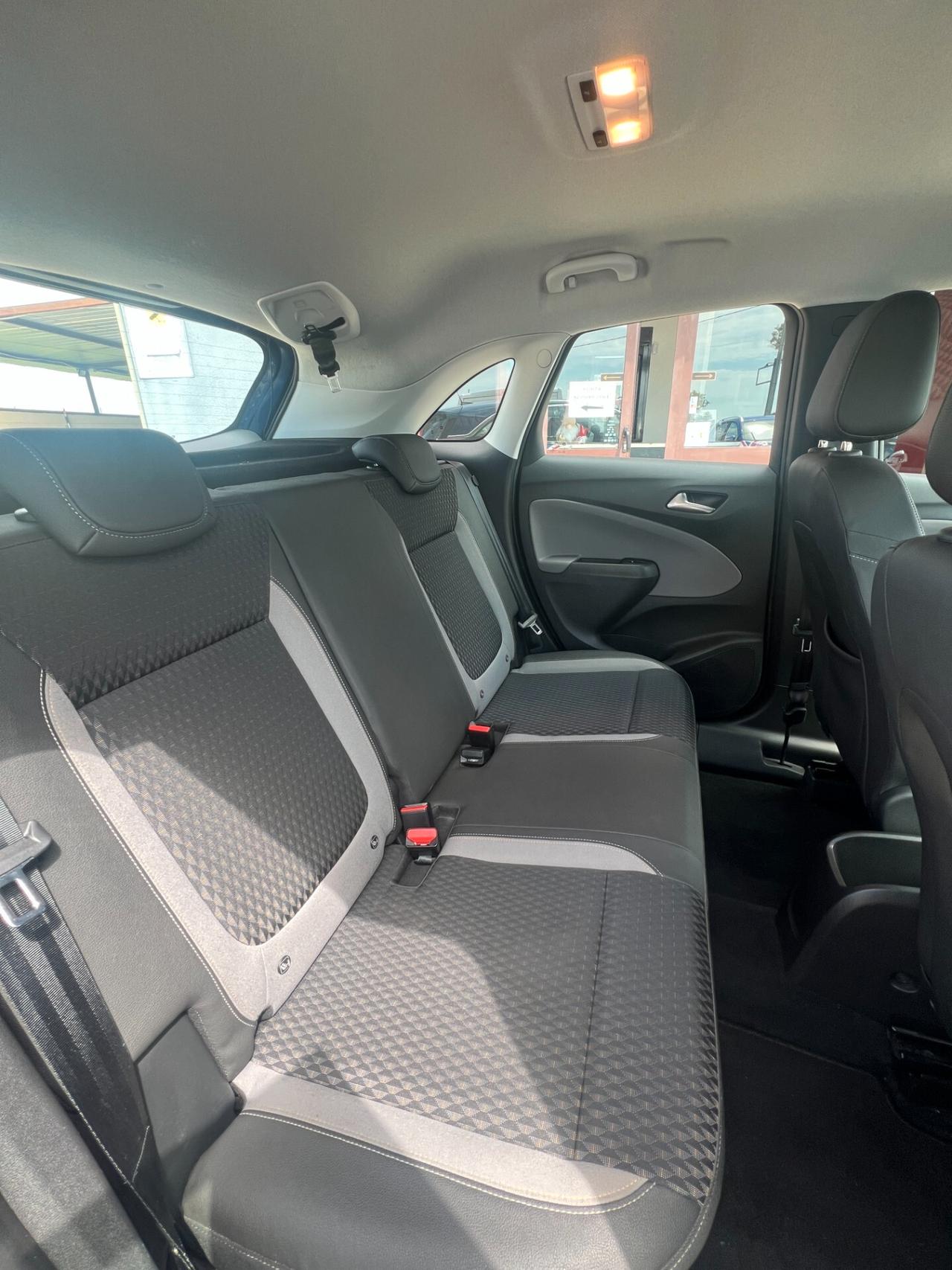 Opel Crossland X 1.5 Diesel - solo 40mila km Full Led