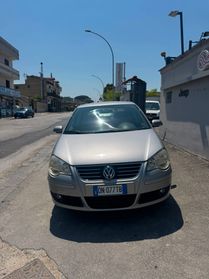 Volkswagen Polo 1.4/80CV TDI 5p. Sportline