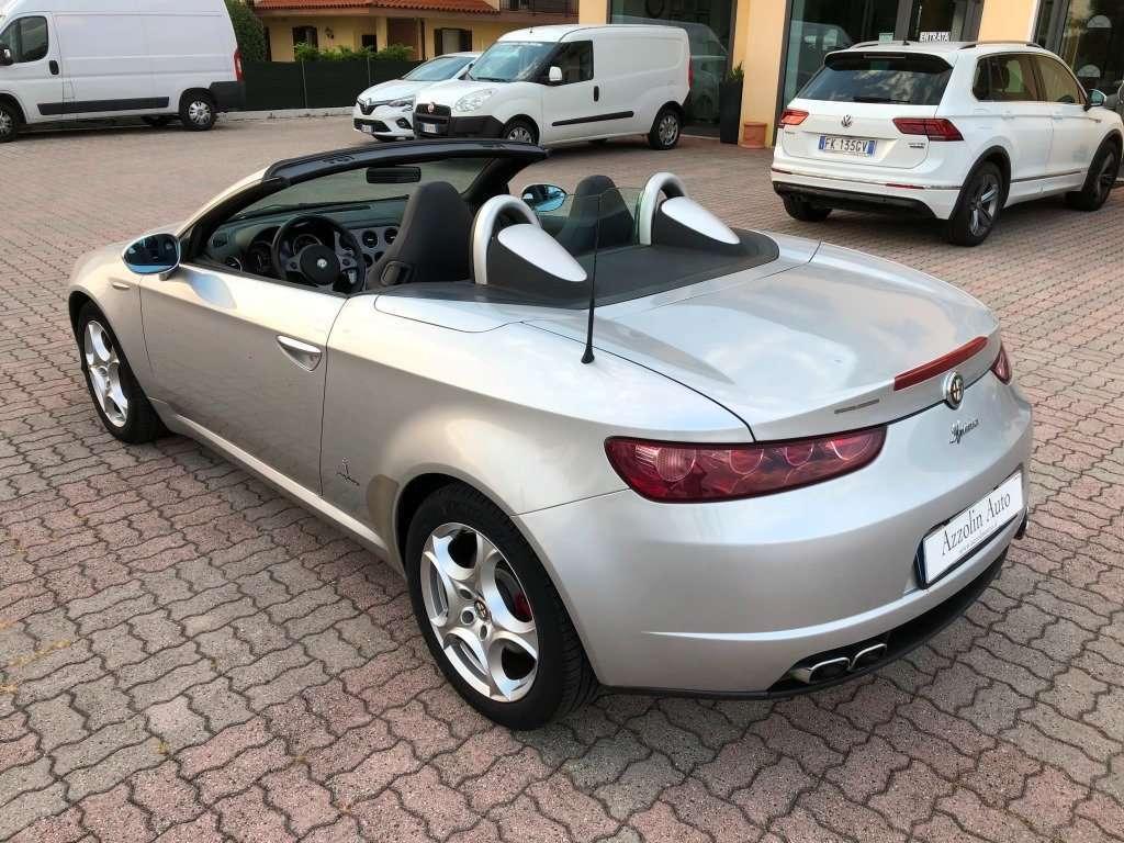 Alfa Romeo Spider 1750 - 200 CV - KM 21.828