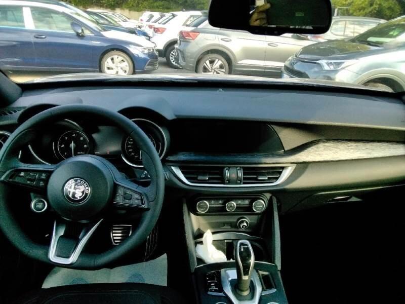 Alfa Romeo Stelvio 2.2 Turbodiesel 190 CV AT8 Q4 Business