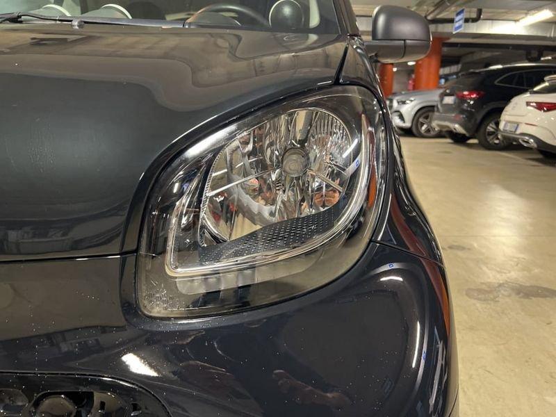 smart fortwo EQ PURE 4,6KW