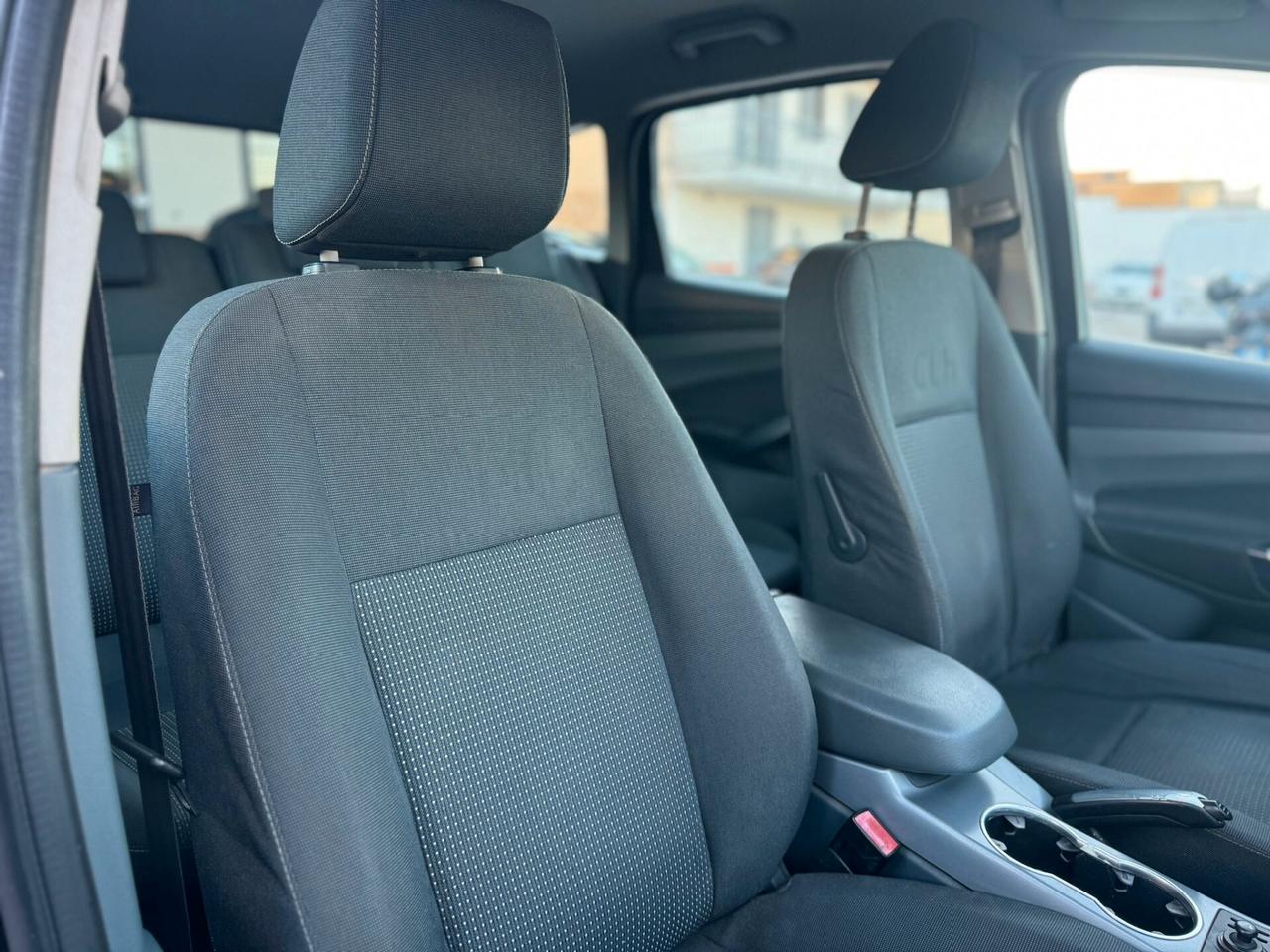 Ford C-Max 1.6 TDCi 115CV Titanium