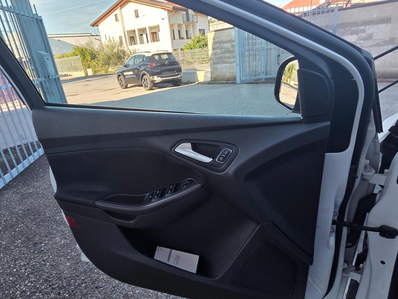 Ford Focus 125 CV ST Line