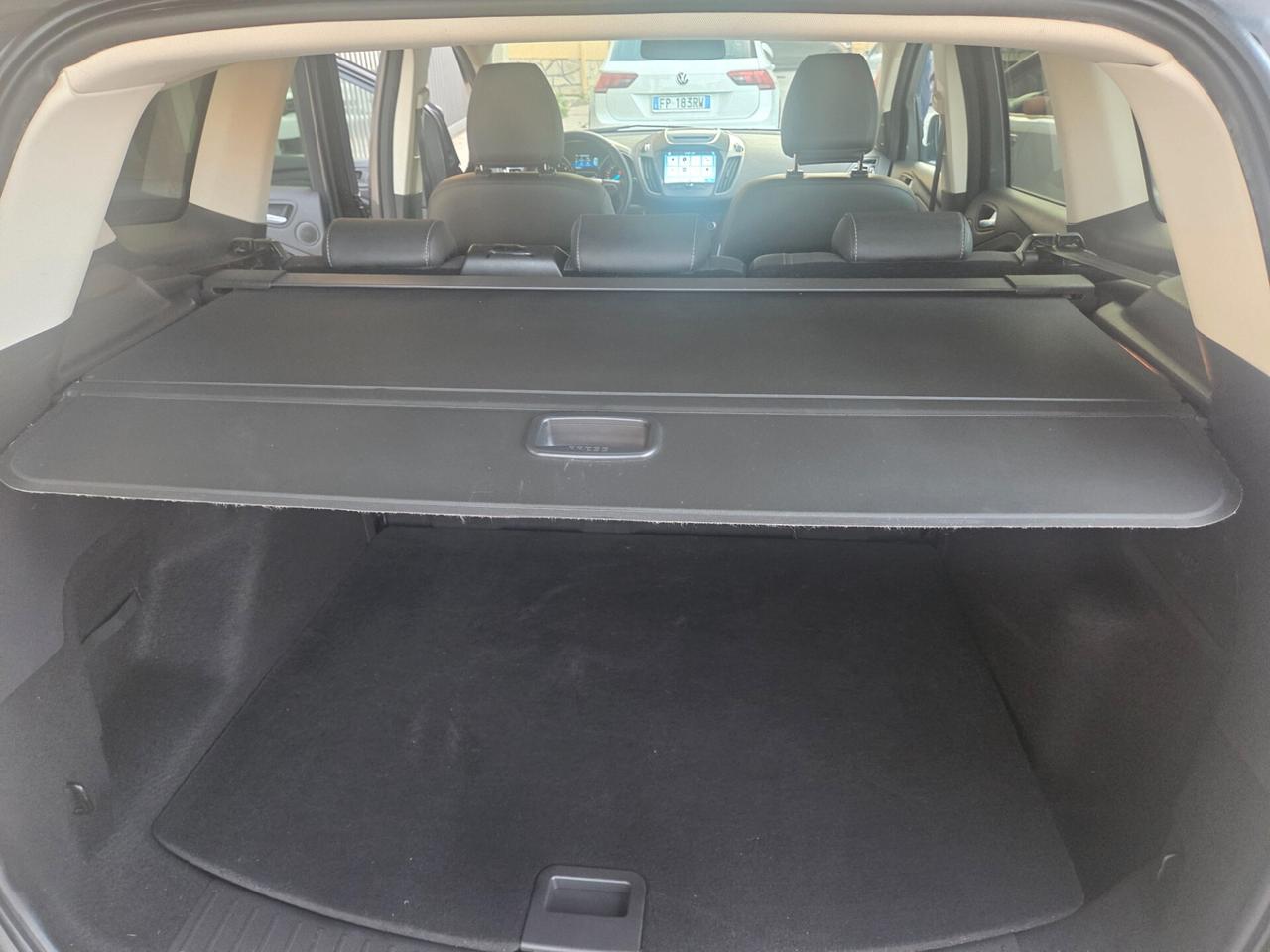 FORD KUGA TITANIUM NAVIG TELECAMERA KM CERTIF