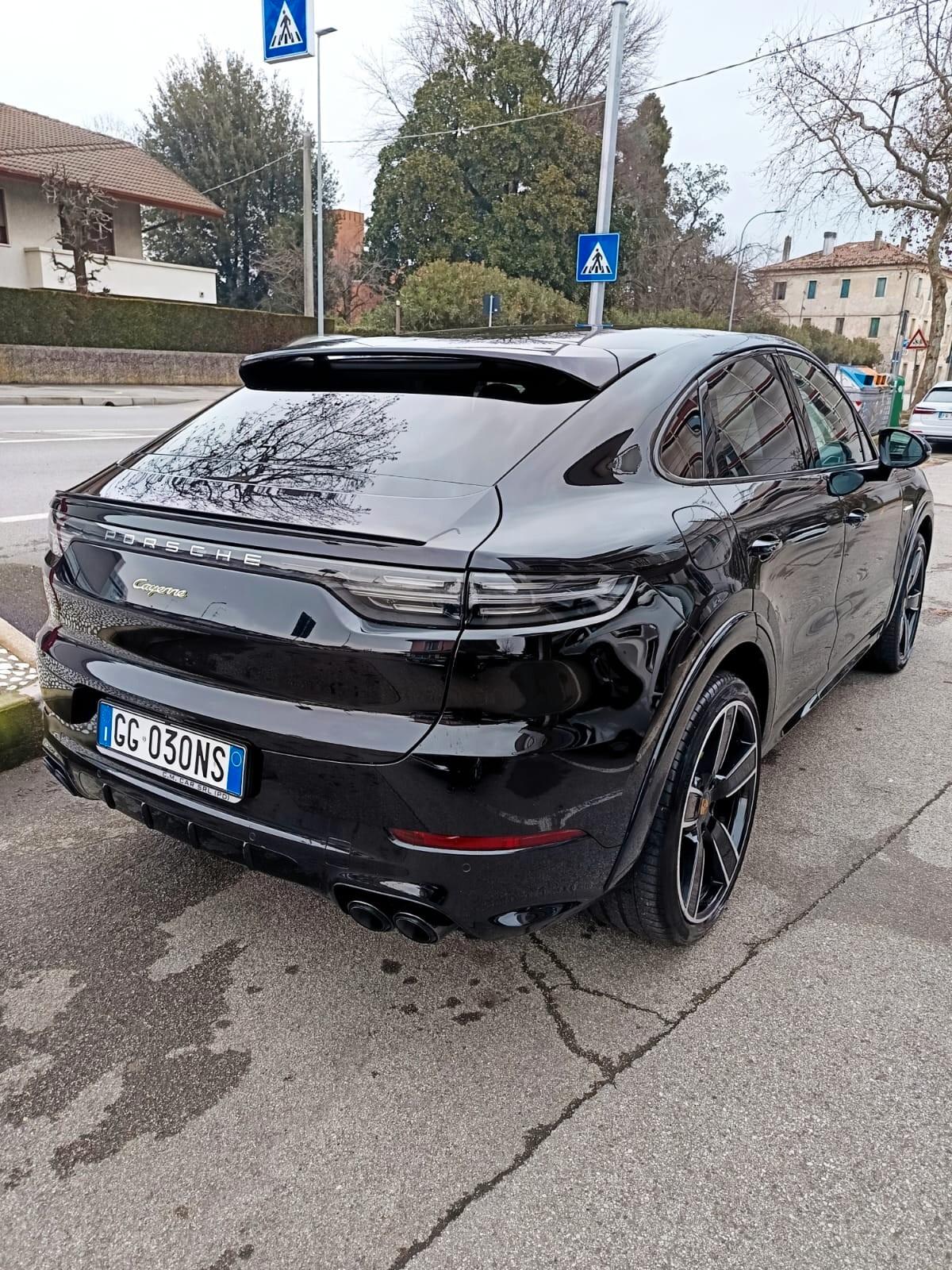 Porsche Cayenne Coupé 3.0 V6 E-Hybrid